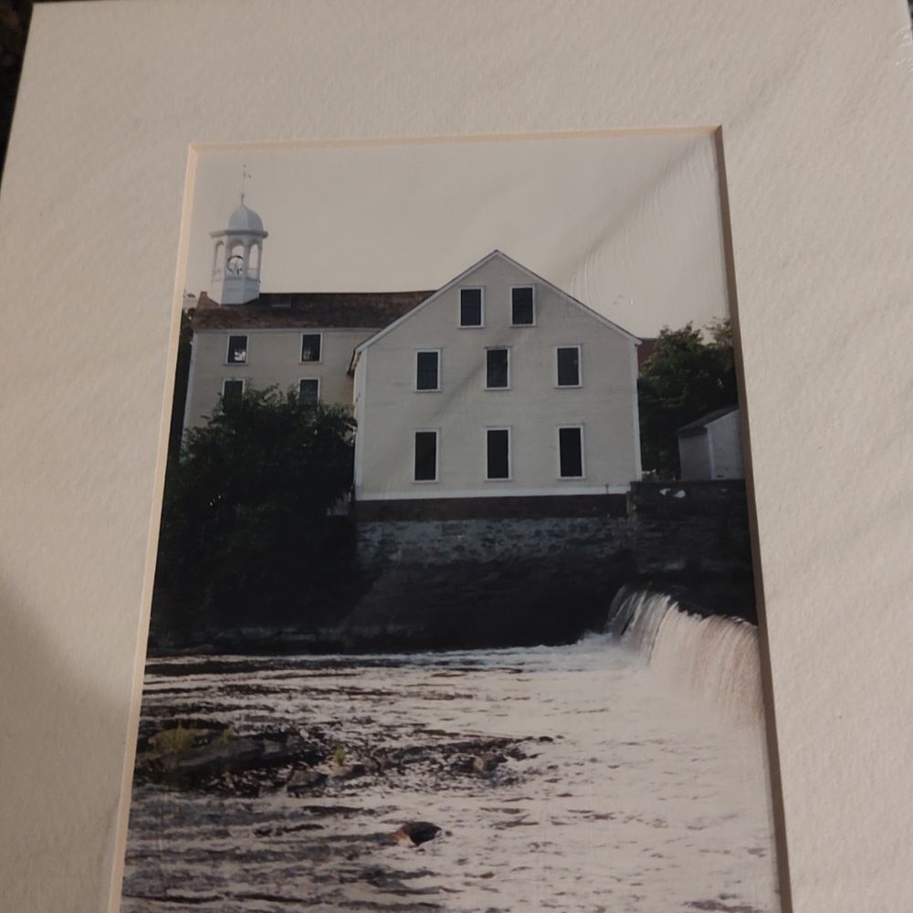 Photograph showcases the first cotton mill in AmericaRI, built by Samuel Slater